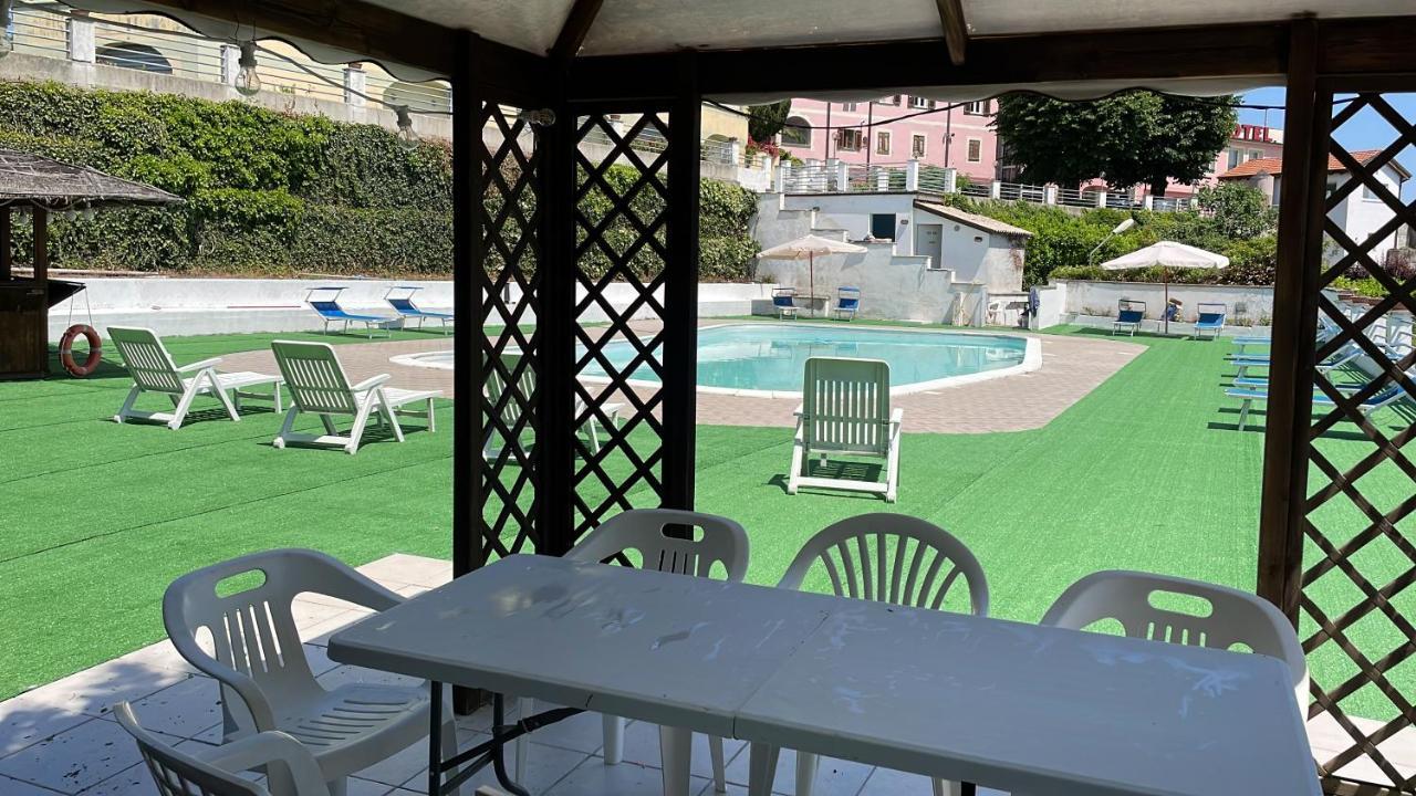 Villa Ester Tagliolo Monferrato Eksteriør billede